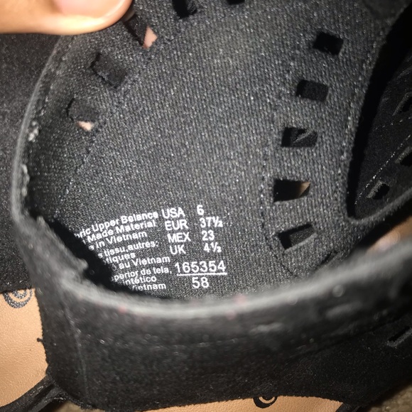 black lace up heels - Picture 5 of 5